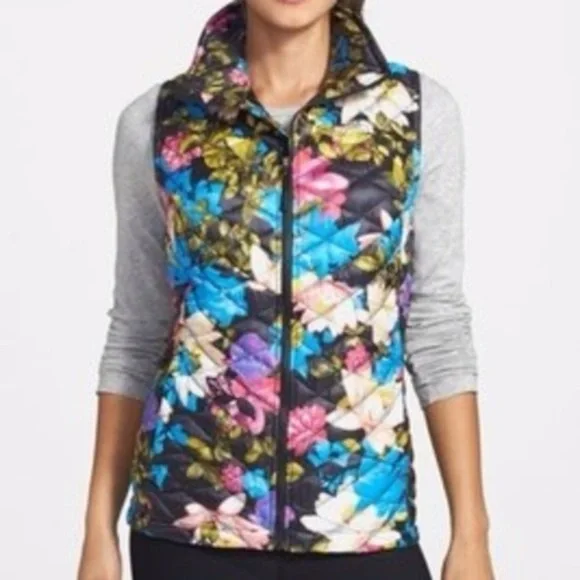 THE NORTH FACE Floral Thermoball Quilted TNF Floral Vest Size Medium - Picture 1 of 2